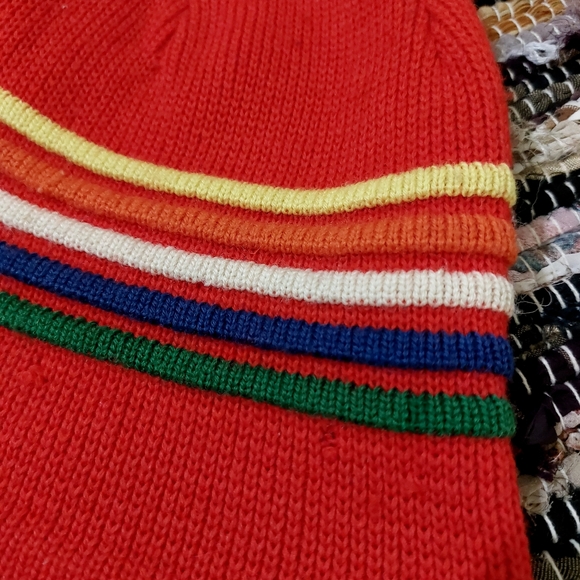 Vtg Wigwam 100% Pure Virgin Wool 90s Mens Red Colorful Striped Beanie - Picture 2 of 9